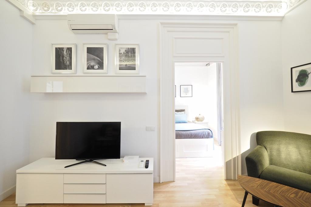 Apartamento Way to BCN Casa Rovira Barcelona Exterior foto